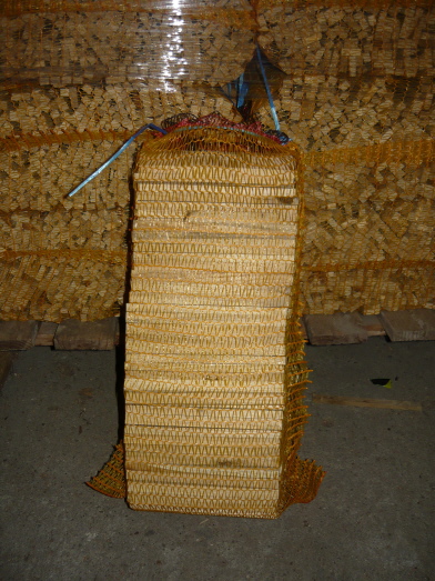 Anzündholz aus EICHE! unter 10% Restfeuchtigkeit